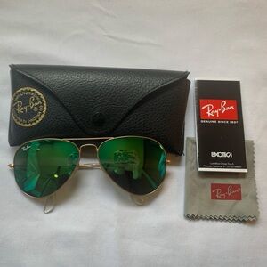 Ray-Ban Large Aviator Sunglasses Metal Matte Gold Frame Mirrored Green Lenses